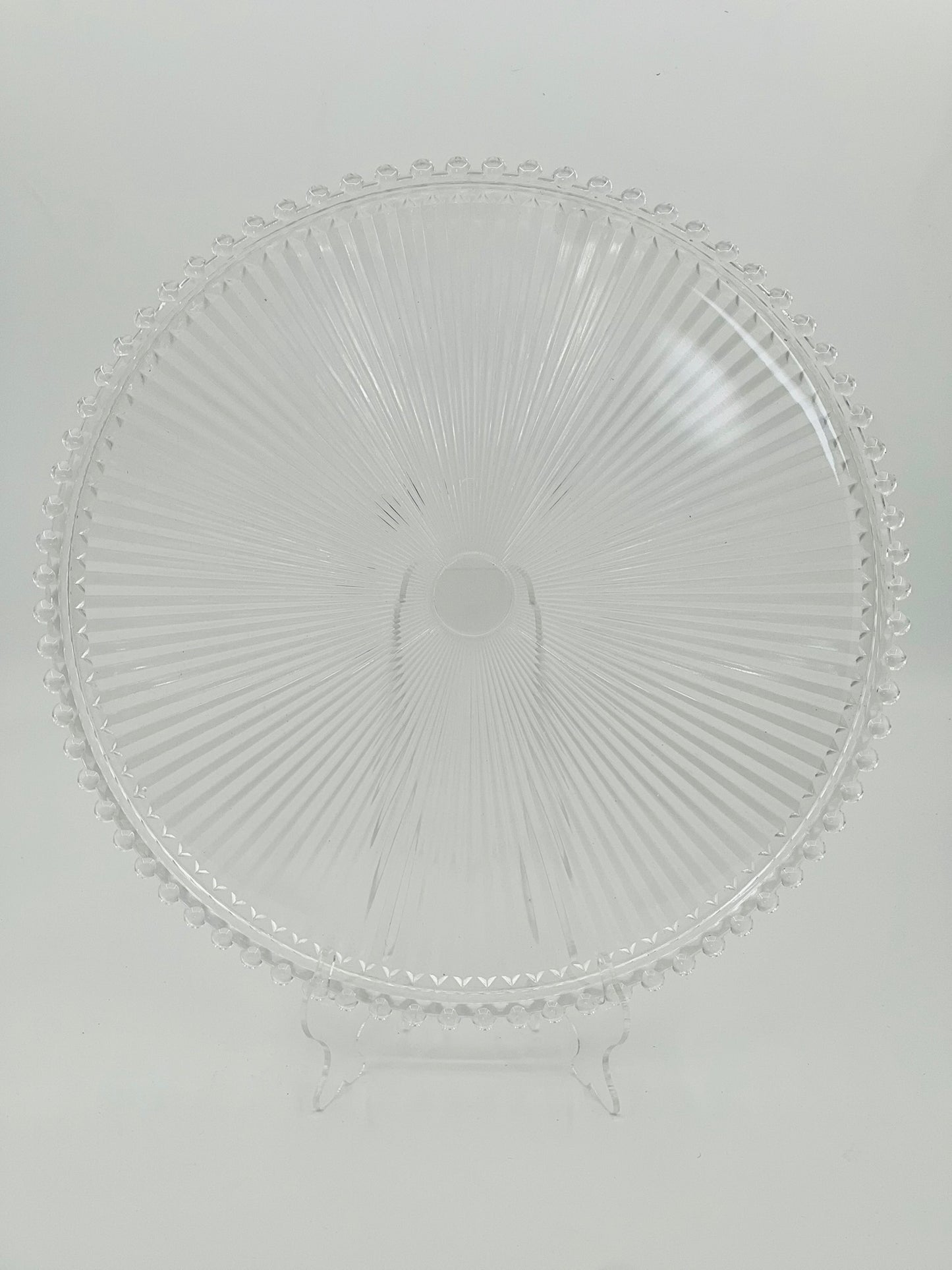Radiant Elegance: Decorative Glass Plate